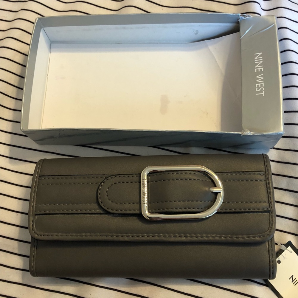 Nine West Steele Wallet - NWT